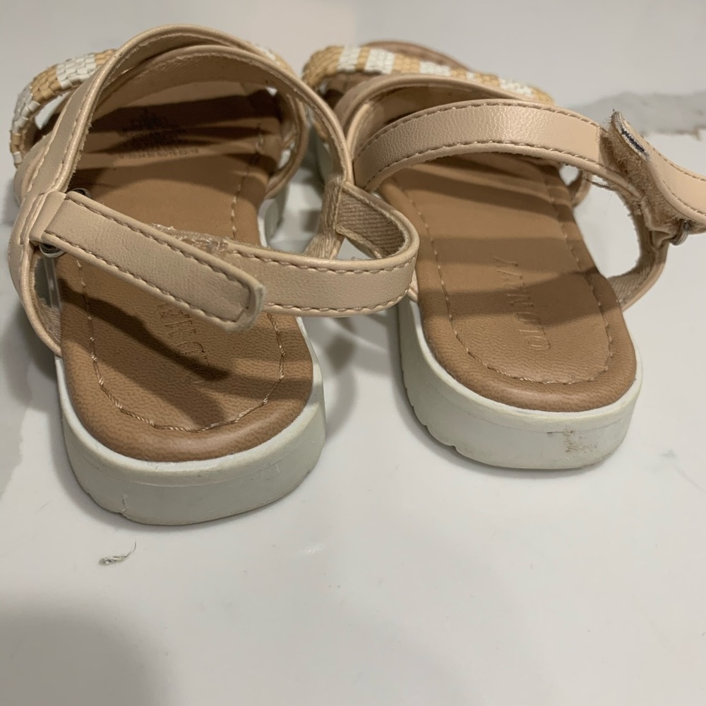 Sandals - Picture 3 of 3